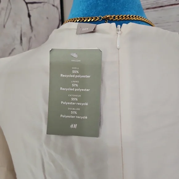 NWT H&M Filtted Satin Dress Size M - Picture 15 of 17